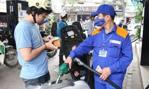 Giá xăng dầu hôm nay 12/6: Dầu thô giảm, giá xăng tại Việt Nam chiều nay sẽ ra sao?