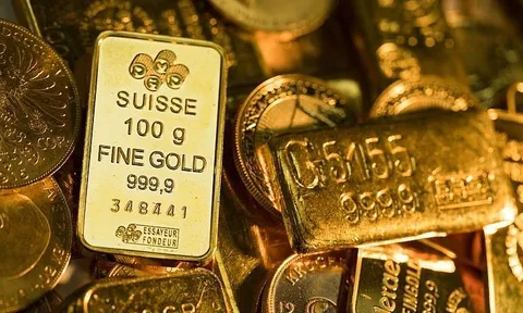 Giá vàng hôm nay 16/7: Vững vàng ở vùng đỉnh