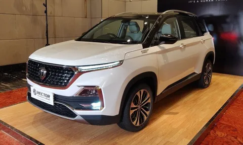 Mẫu SUV MG giá 445 triệu nhưng trang bị không thể coi thường, Toyota Corolla Cross dè chừng