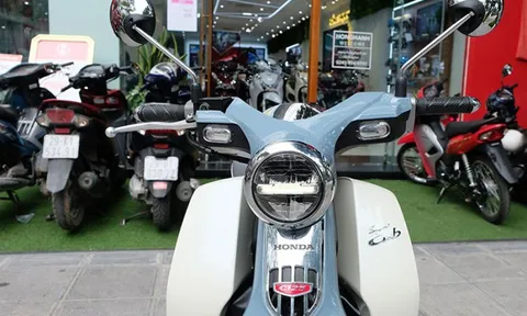 Xe máy Honda nhập Thái, tiết kiệm xăng 1,5 lít/100km vừa về đại lý: Đẹp xuất sắc?