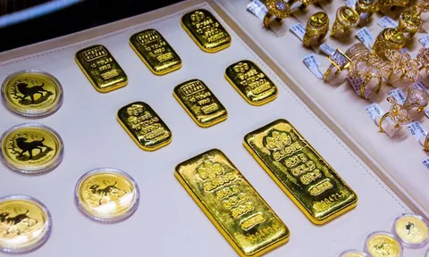 Giá vàng hôm nay 2/11: Tăng mạnh trở lại