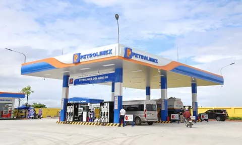 Từ 15h chiều nay, giá xăng tiếp tục tăng mạnh