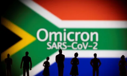 Bác sĩ Nam Phi tiết lộ triệu chứng của người nhiễm biến thể Omicron đã tiêm vaccine