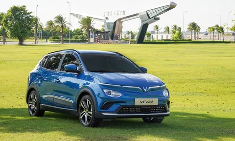 VinFast công bố chính thức bàn giao những chiếc ô tô điện đầu tiên trong 2 tuần tới