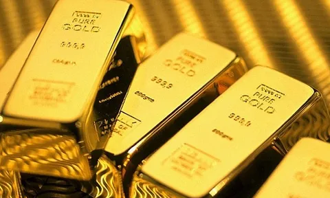 Giá vàng hôm nay 31/12: Tăng cao, bất ngờ lập đỉnh
