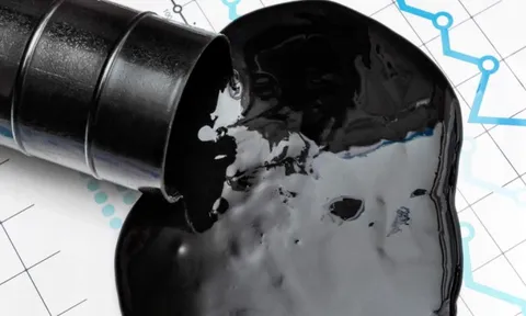 Giá xăng dầu hôm nay 1/8: Dầu thô tiếp tục lao dốc, giá xăng tại Việt Nam chiều nay sẽ như thế nào?