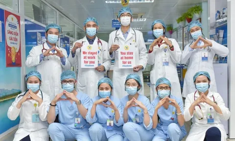 Bảo đảm an toàn phòng, chống dịch vẫn là nhiệm vụ quan trọng của Thành phố Hà Nội