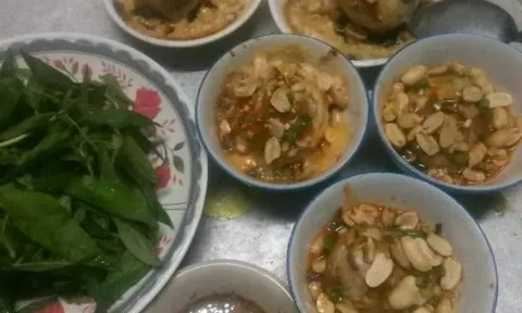 Hột vịt lộn nướng sa tế