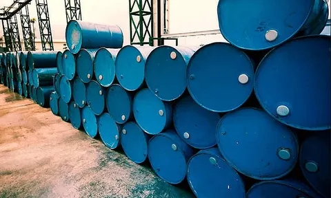 Giá xăng dầu hôm nay 14/10: Tăng giảm trái chiều, chuyên gia dự báo sốc