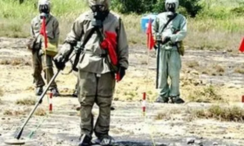Hà Nội ban hành Kế hoạch: Khắc phục hậu quả bom mìn, chất độc hóa học/dioxin sau chiến tranh