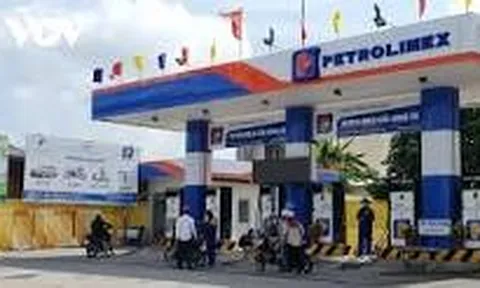 Giá xăng dầu hôm nay 22/8: Dầu thô tiếp tục lao dốc, giá xăng chiều nay tại Việt Nam sẽ như thế nào?