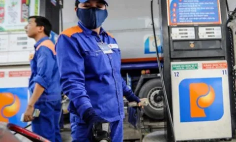 Giá xăng dầu hôm nay 26/8: Duy trì đà tăng