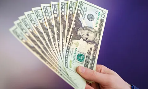 Tỷ giá USD hôm nay 22/9: Bùng nổ sau bài phát biểu của ông Putin và quyết định tăng lãi suất của Fed