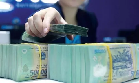 Nóng tuần qua: Ngân hàng nhà nước nâng lãi suất, tiền đồng Việt Nam sẽ mất giá bao nhiêu?