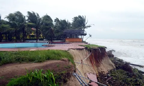 Hội An trước nguy cơ mất bãi biển
