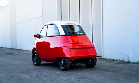 Cận cảnh chiếc ô tô điện 2 chỗ giá rẻ lấy cảm hứng từ xế hộp hạng sang BMW