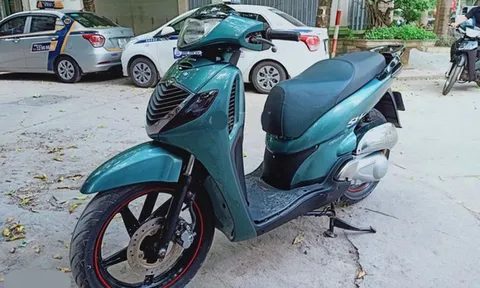 Ngỡ ngàng Honda SH hàng nhập khẩu bán rẻ như Wave Alpha, ai dám liều mua?