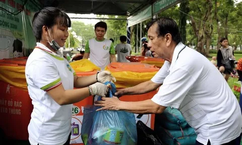 Thu phí rác thải theo khối lượng: Sự công bằng cho toàn xã hội