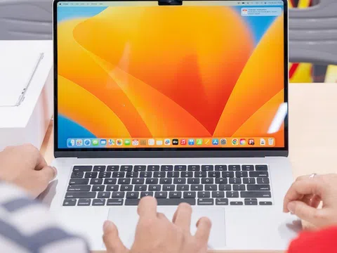 MacBook Air M2 15 inch lên kệ tại Việt Nam, bản rẻ nhất hứa hẹn gây "sốt"