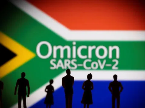 Bác sĩ Nam Phi tiết lộ triệu chứng của người nhiễm biến thể Omicron đã tiêm vaccine