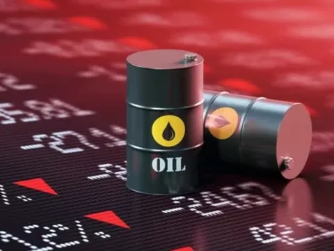 Giá xăng dầu trong nước tiếp tục tăng mạnh trong chiều nay 21/2?