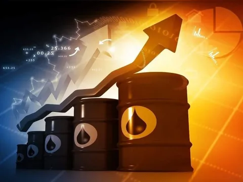 Giá xăng dầu hôm nay 10/3: Phục hồi sau phiên giảm sốc