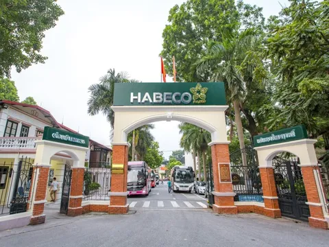Tổng Công ty Habeco nợ hơn 2.000 tỷ đồng và sụt giảm 50% lợi nhuận