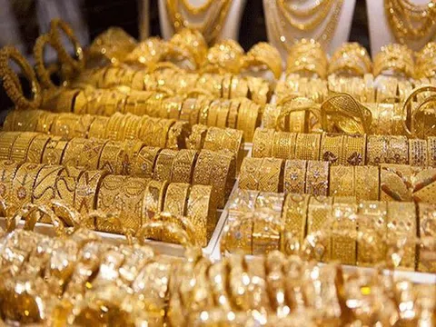 Giá vàng hôm nay 2/8: Phăm phăm lên đỉnh 1 tháng, vàng SJC tăng mạnh vượt 68 triệu đồng