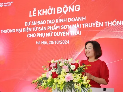 Dự án đào tạo thương mại điện tử cho các nữ nghệ nhân sơn mài