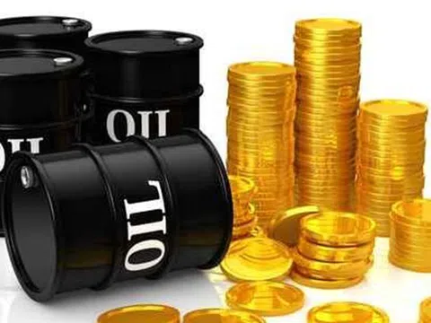Thị trường ngày 9/2: Giá dầu tăng tiếp, ngô đạt đỉnh 7,5 năm; vàng, đường, cao su cùng tăng