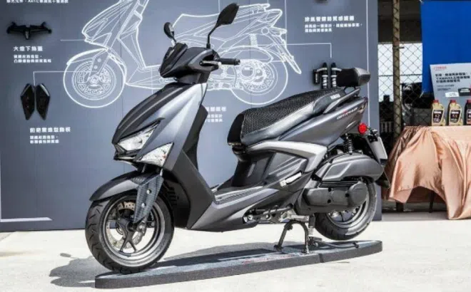 Soi chiếc xe tay ga Yamaha phiên bản đặc biệt, tiết kiệm xăng, "uống" 2,05 lít xăng/100km