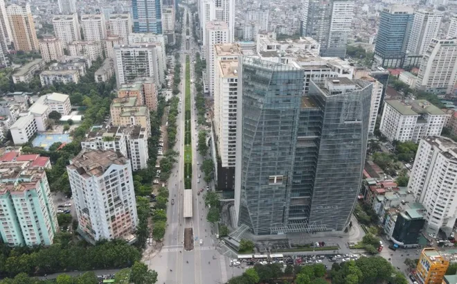 'Con đường đau khổ' Lê Văn Lương chỉnh quy hoạch tùy tiện: HUD Tower từ 15 lên 32 tầng